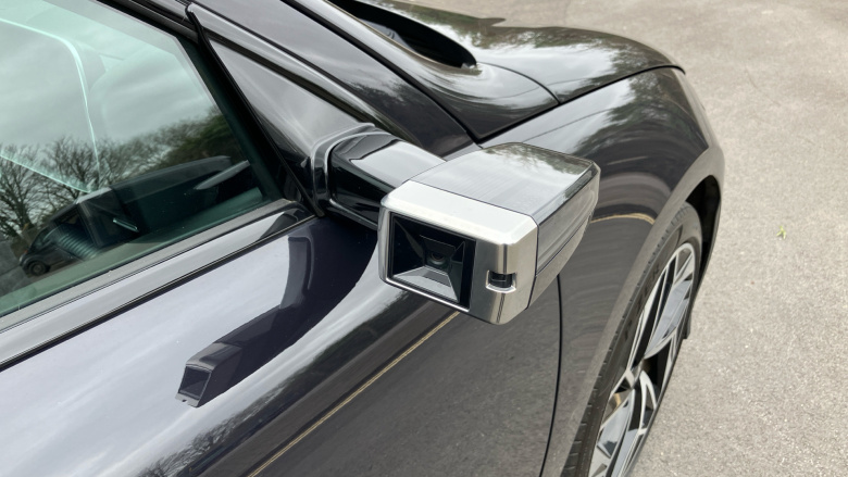 Hyundai IONIQ 6 239kW Ultimate 77kWh 4dr AWD Auto Electric Saloon